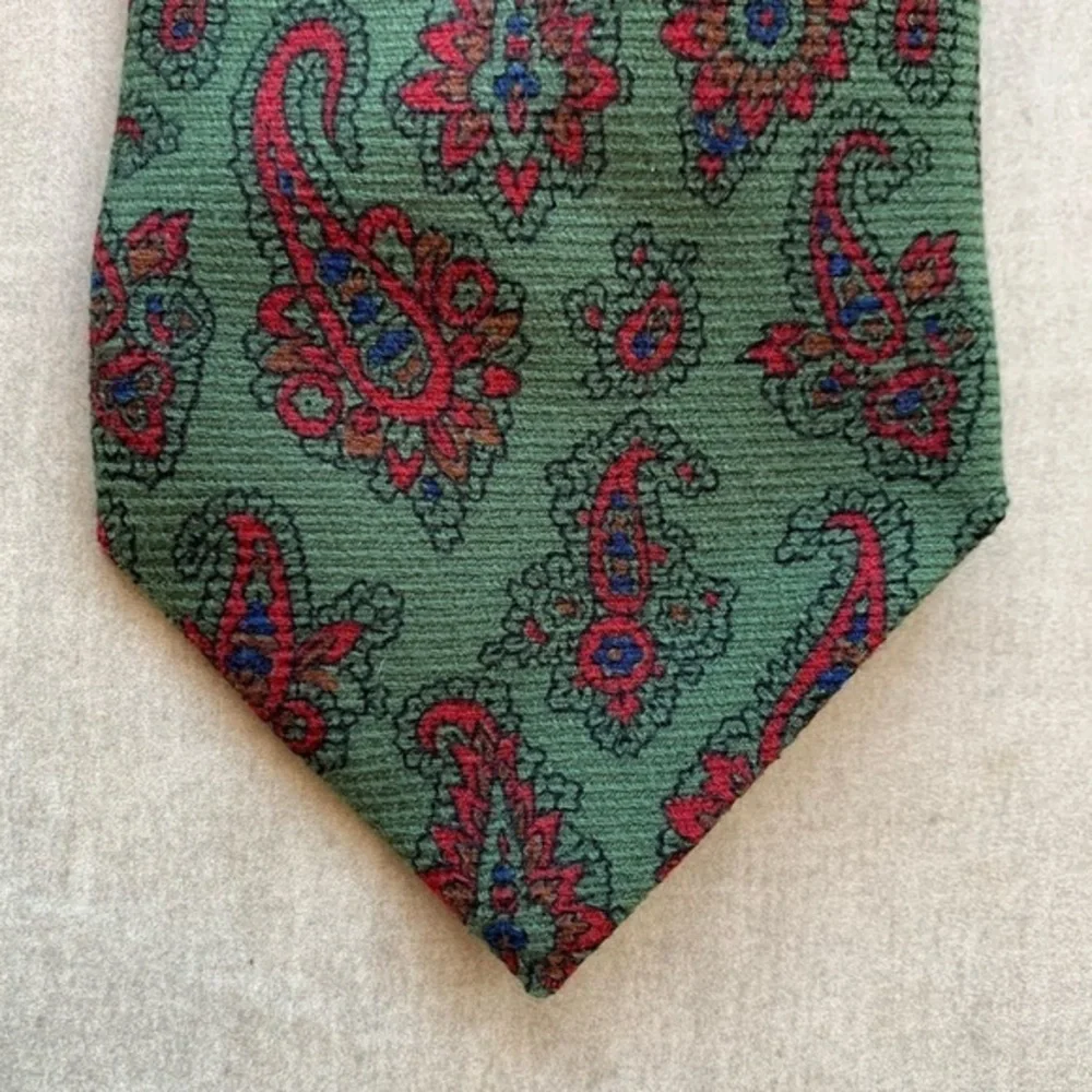 Dunhill Classic Wool-Silk Blend Paisley Tie